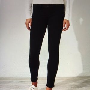 HOLLISTER ADVANCED STRETCH LOW-RISE JEAN LEGGINGS